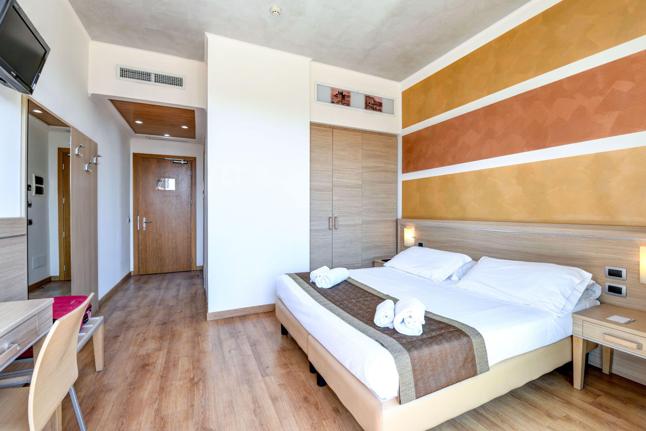 Hotel Rivus Peschiera del Garda Exteriör bild