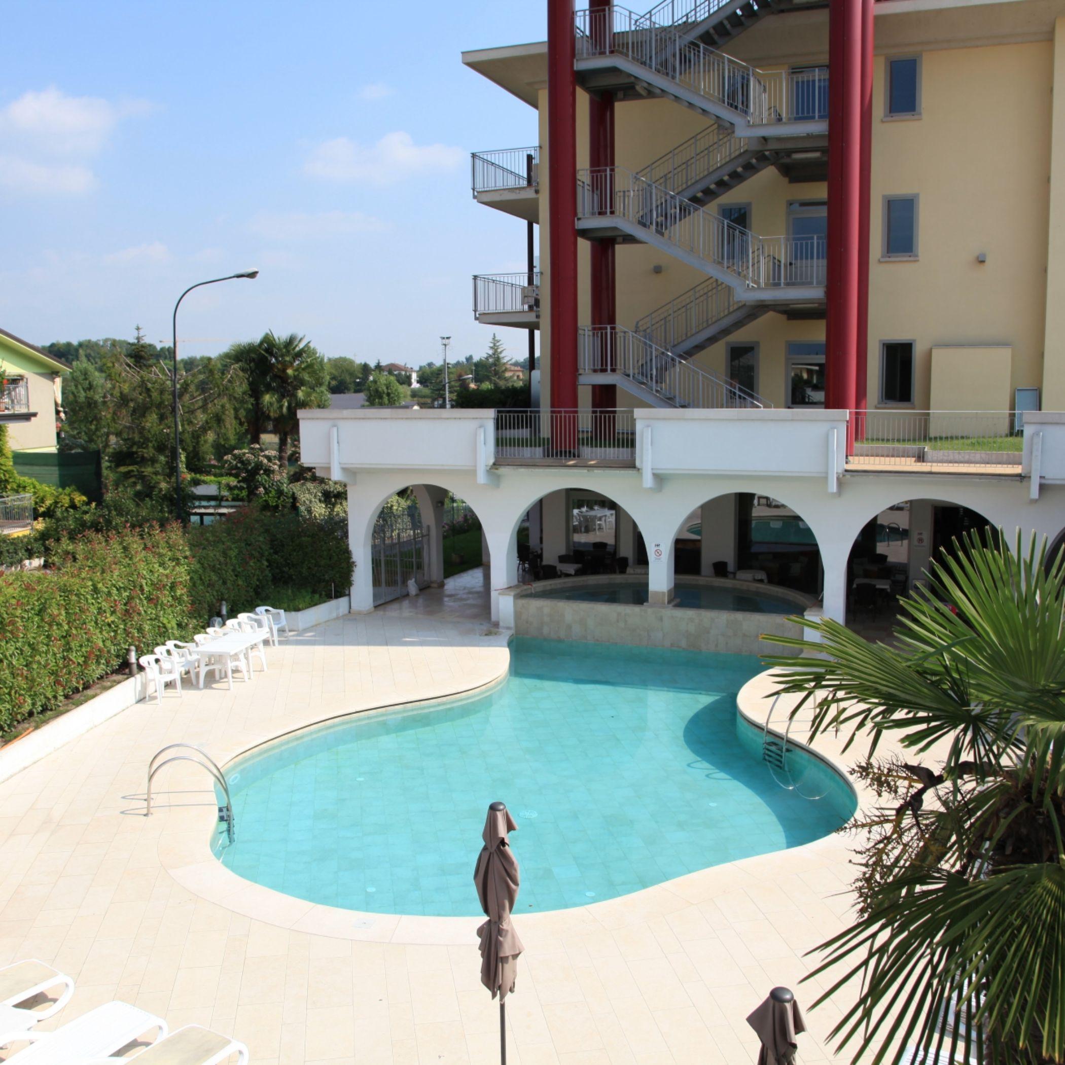 Hotel Rivus Peschiera del Garda Exteriör bild