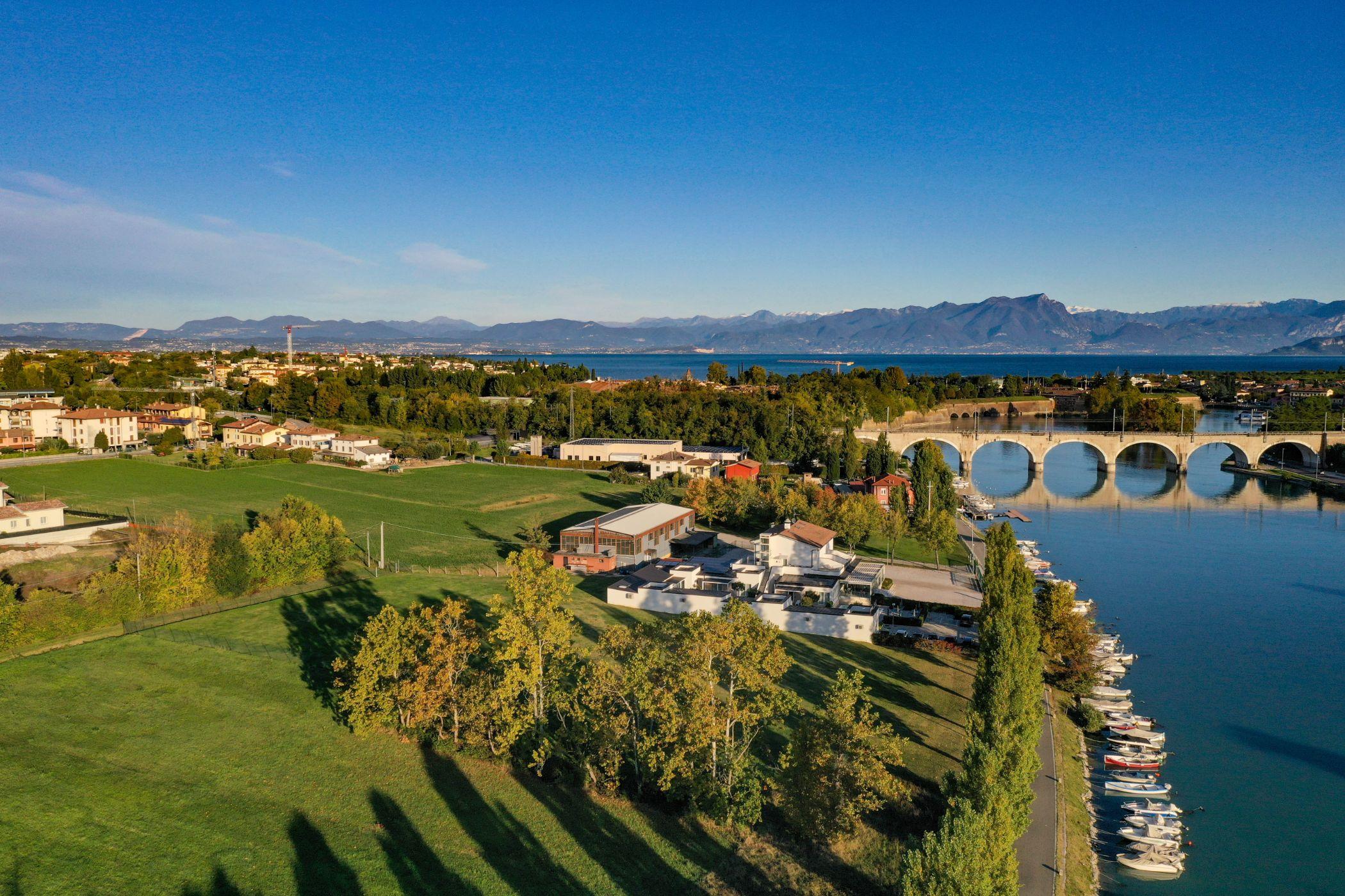 Hotel Rivus Peschiera del Garda Exteriör bild